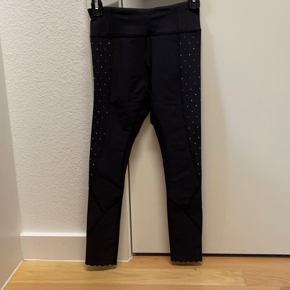 Lululemon size 4 legging